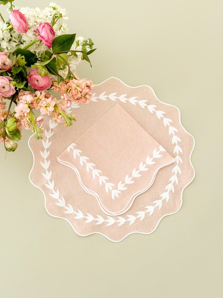 Petal napkin