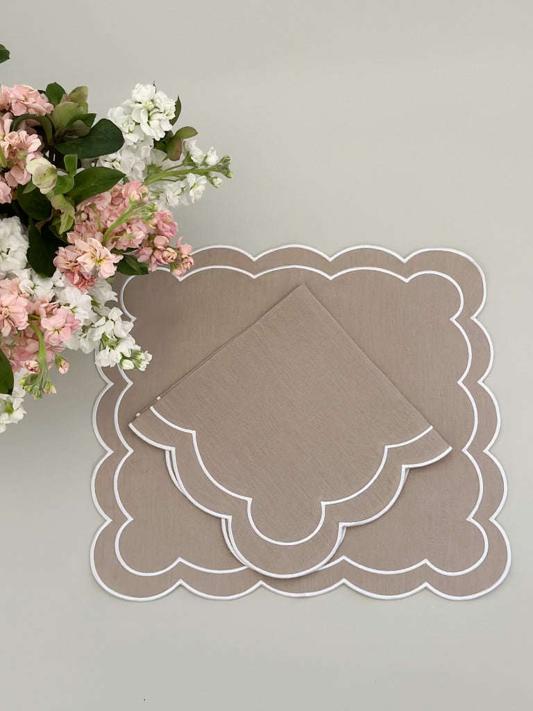 Pillow Sand placemat