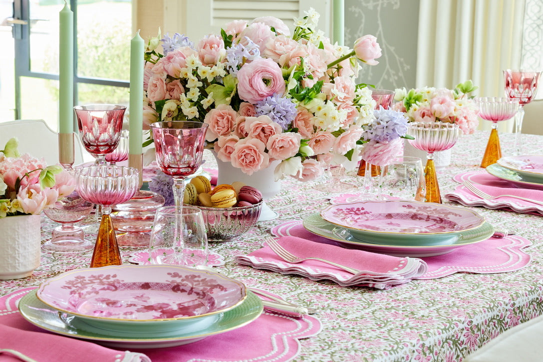 Pink double dots placemat