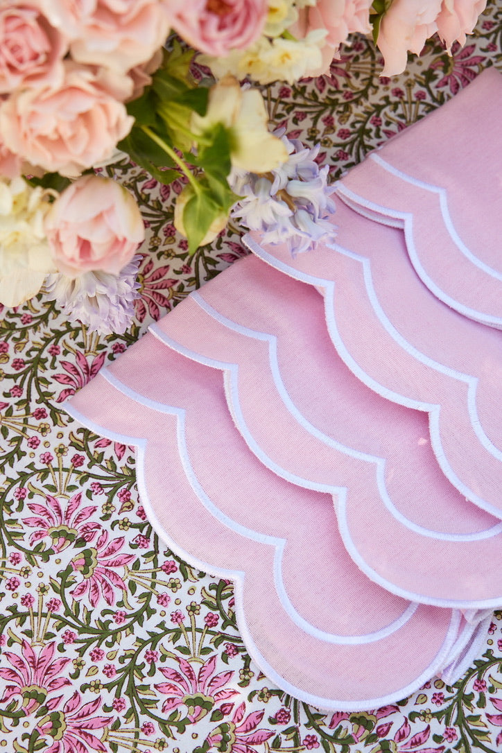 Dinner napkin