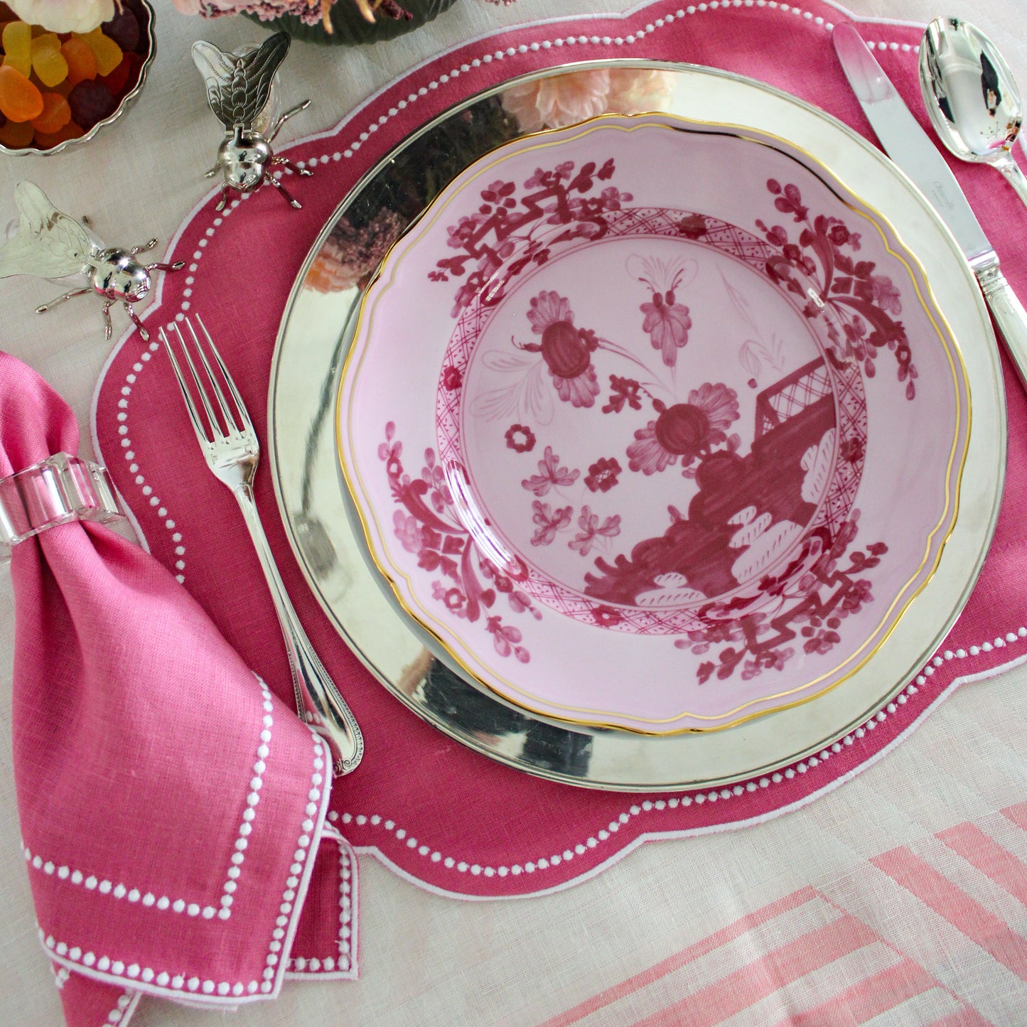 Pink dots placemat
