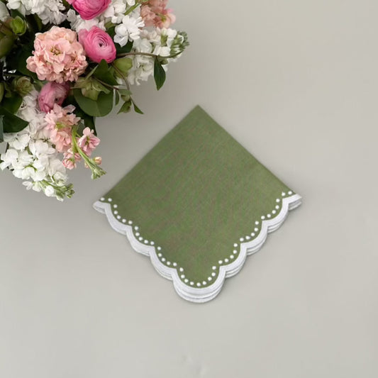 Wide border green napkin