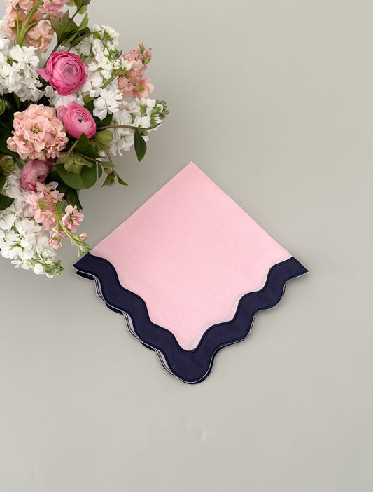 Wavy Pink with navy border