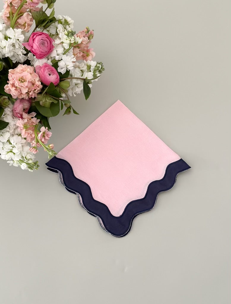 Wavy pink with navy border placemat