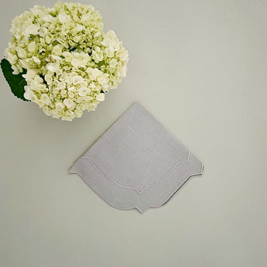 Dinner napkin